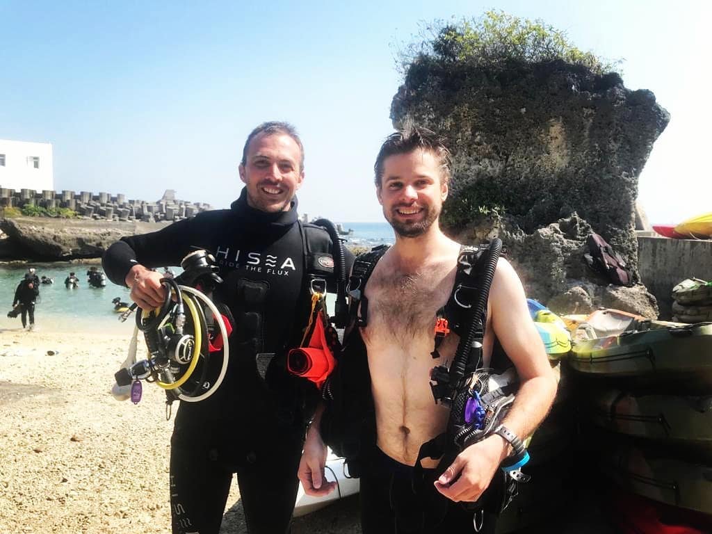Yann Toupar diving in DaFu divesite